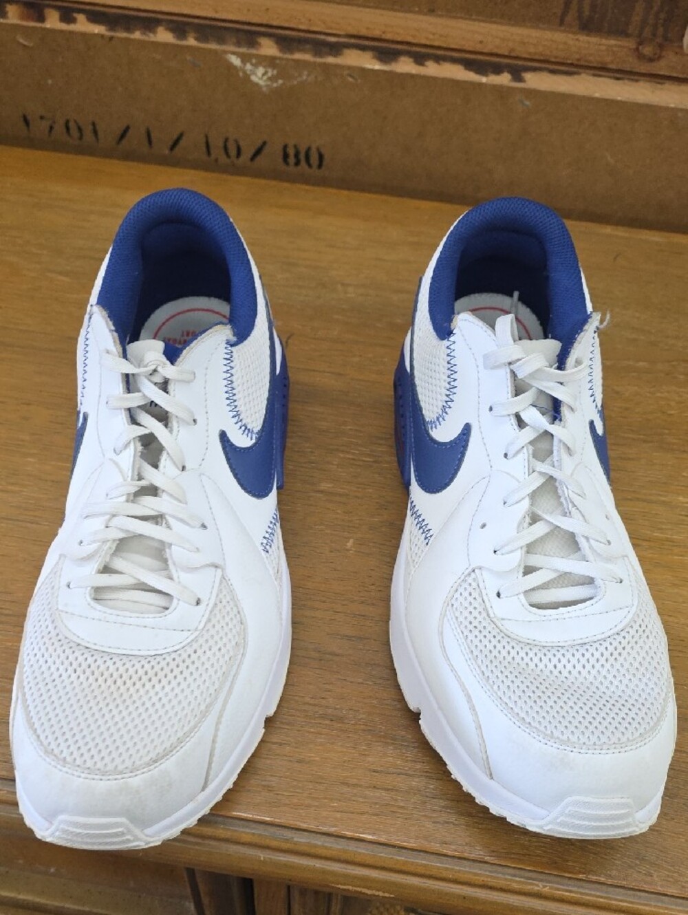 Nike Men's White & Blue Air Max Lifestyle Sneakers - Picture 5 of 11